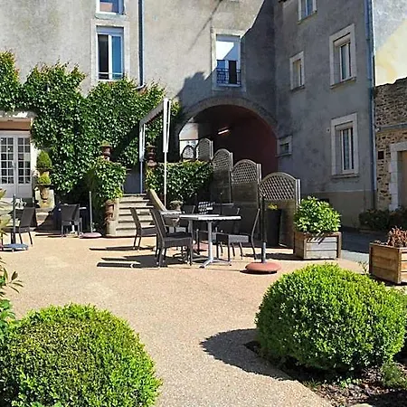 Logis Le Bretagne Szálloda Sillé-le-Guillaume